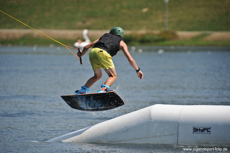 Wakeboard].62