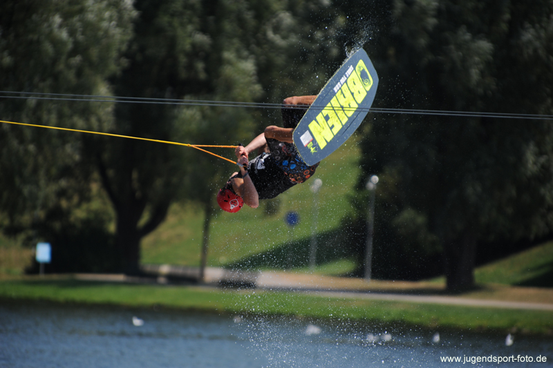 Wakeboard].72